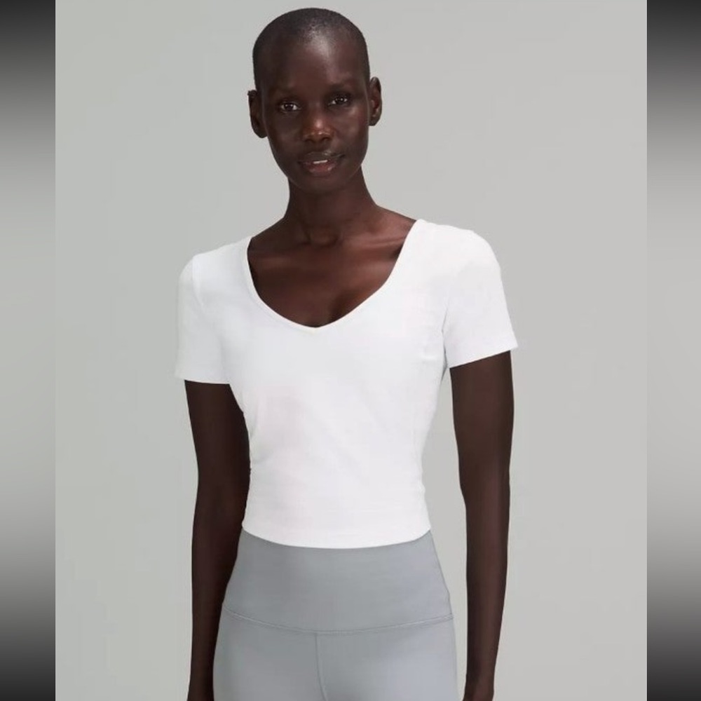 Lululemon NWOT Align T-shirt
